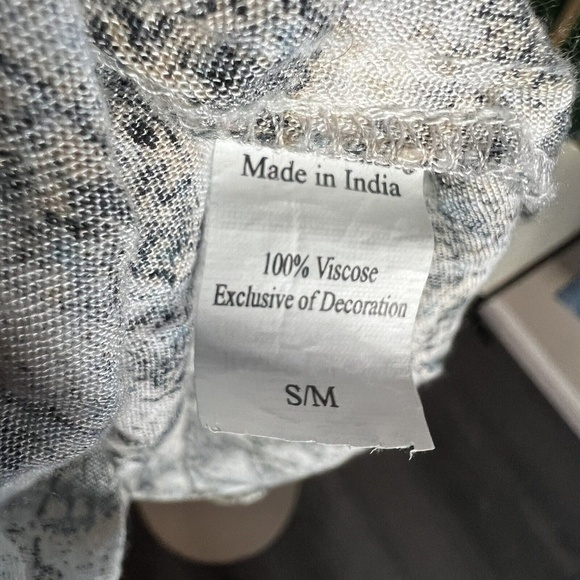 World Market Embroidered Tassel Black Multicolor Boho Shirt Top Blouse Size S - Picture 8 of 8